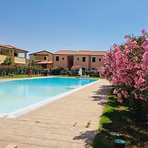 https://lions-house-baia-delle-mimose-50-mt-dal-mare.in-sardinia.net